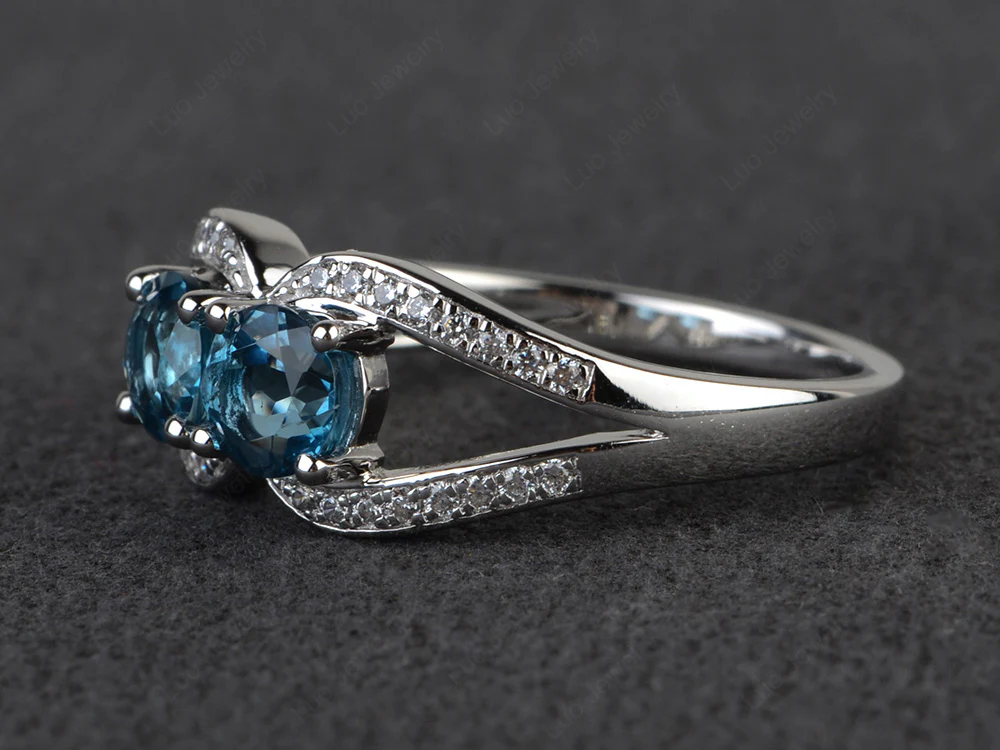 Round Swiss Blue Topaz Split Shank Ring - Image 2