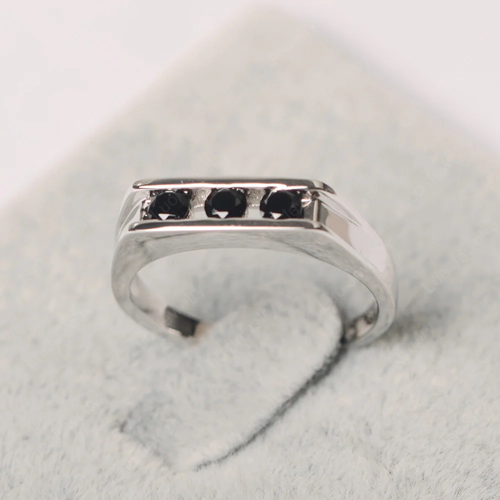 Black Spinel Channel Wedding Ring