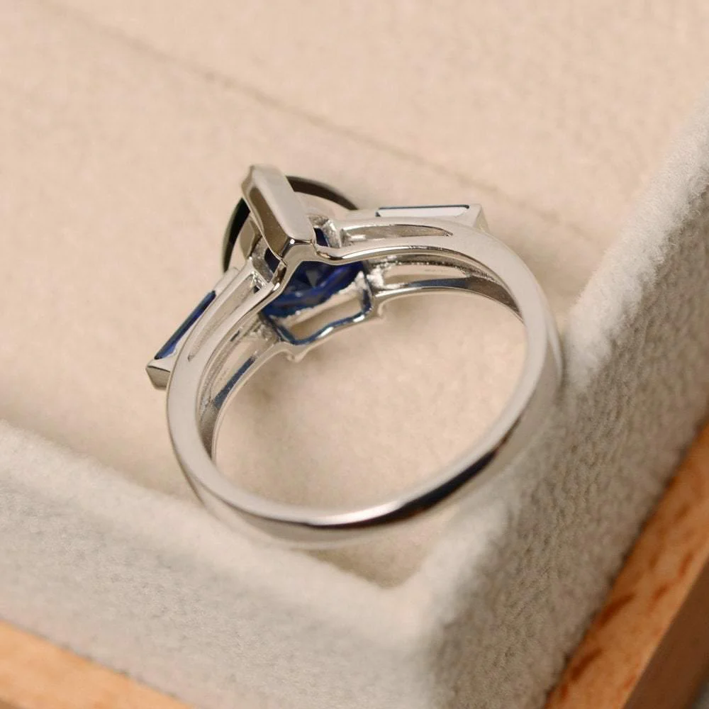 Heart Shaped Sapphire and Sapphire Ring with Baguette - Image 2