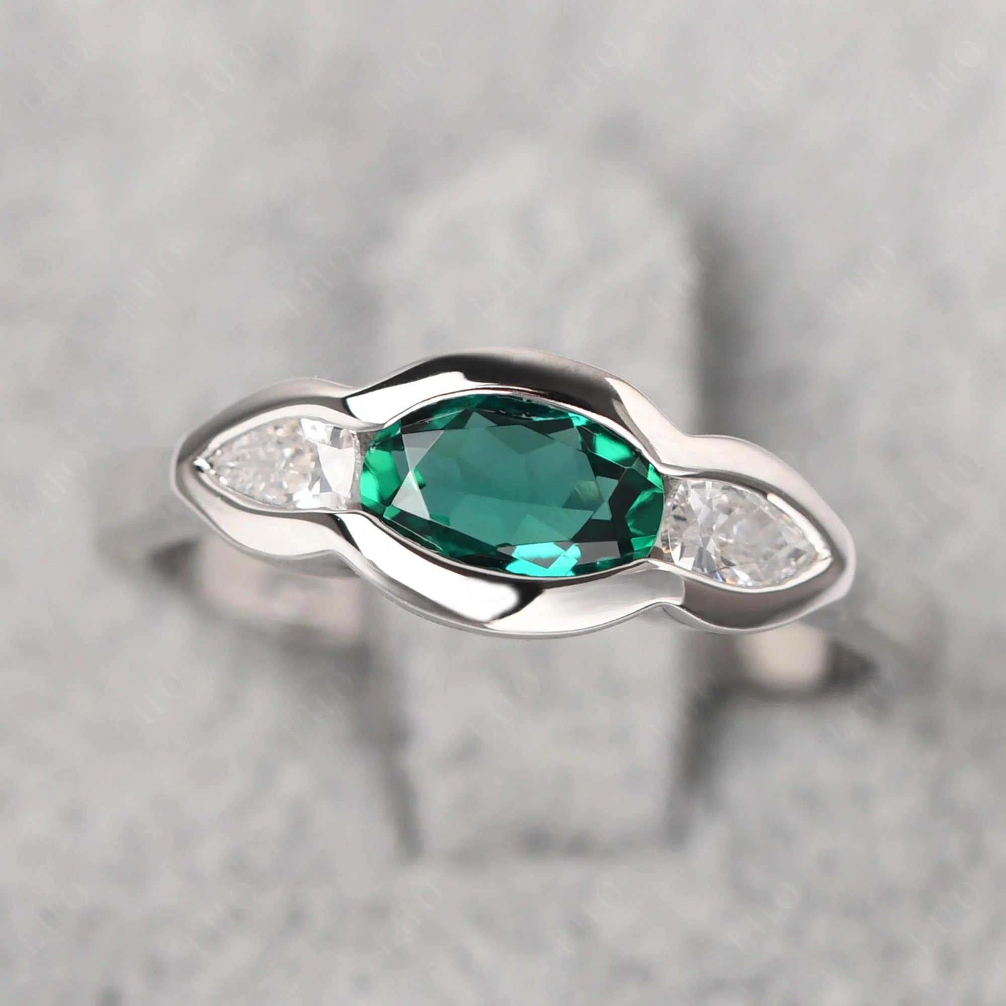 Emerald Three Stone Anniversary Ring - Image 10