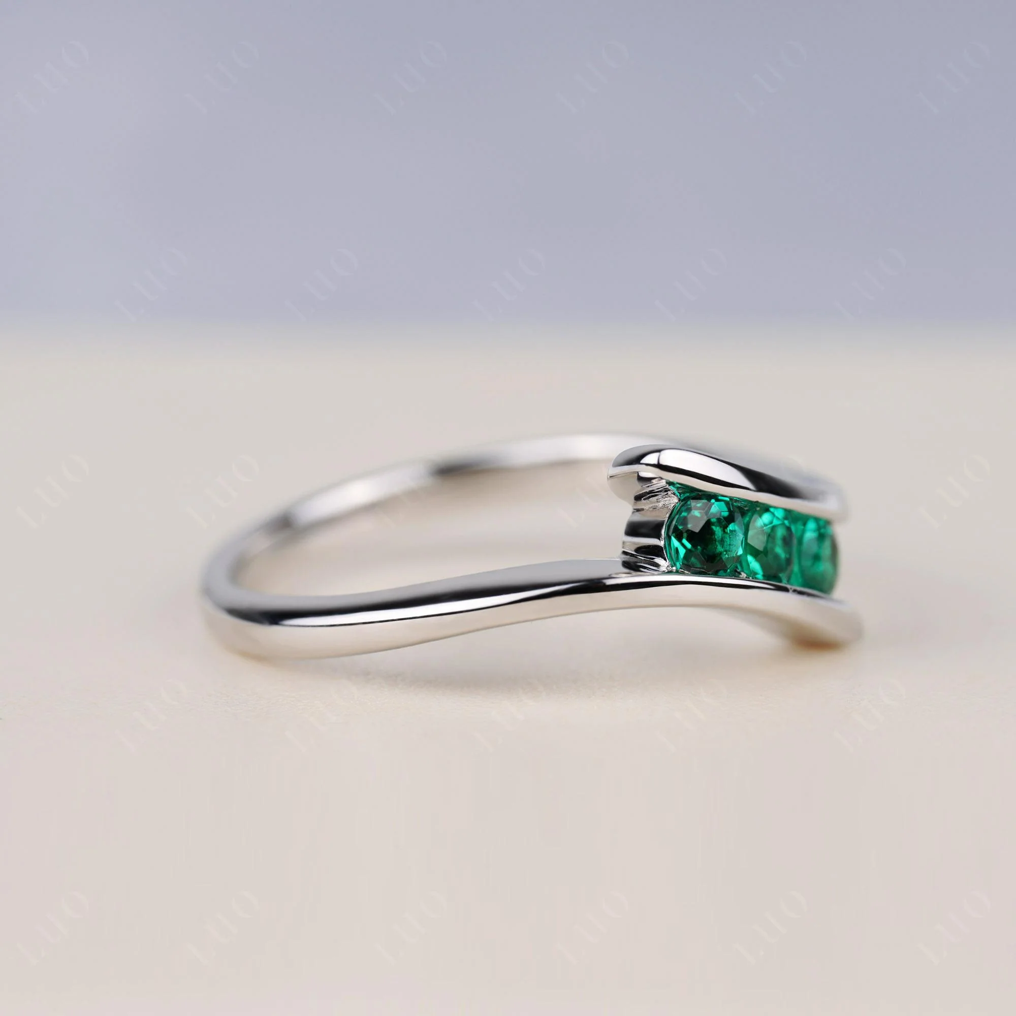3 Stone Emerald Bypass Ring - Image 2