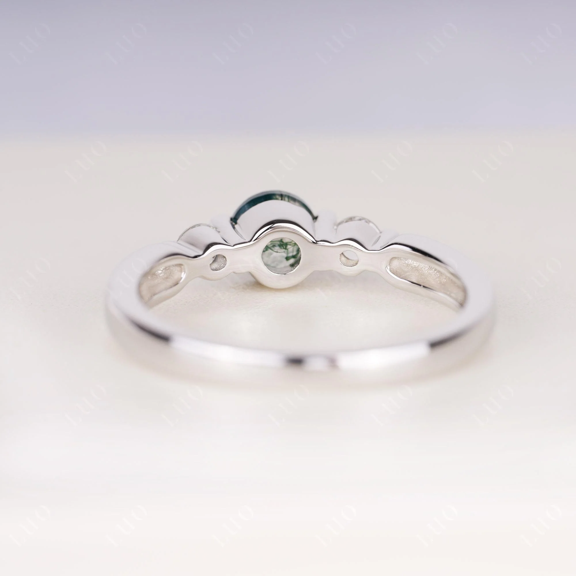 3 Stone Moss Agate Mothers Ring - Image 3