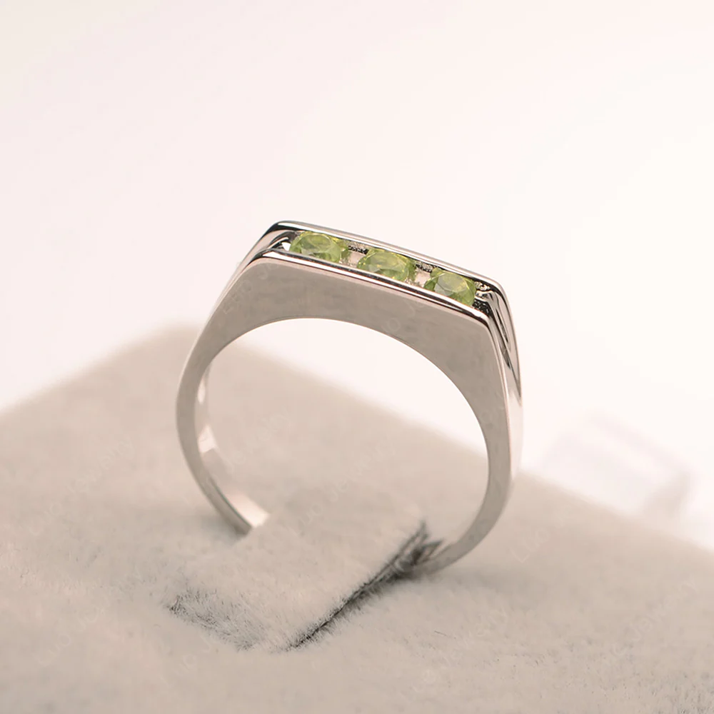 Peridot Channel Wedding Ring - Image 3
