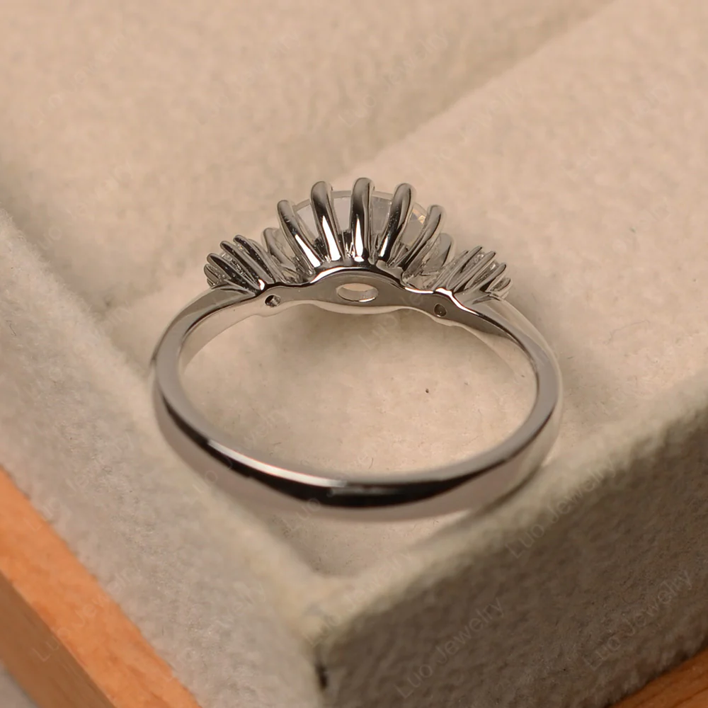 3 Stone Vintage Moonstone Mothers Ring - Image 4