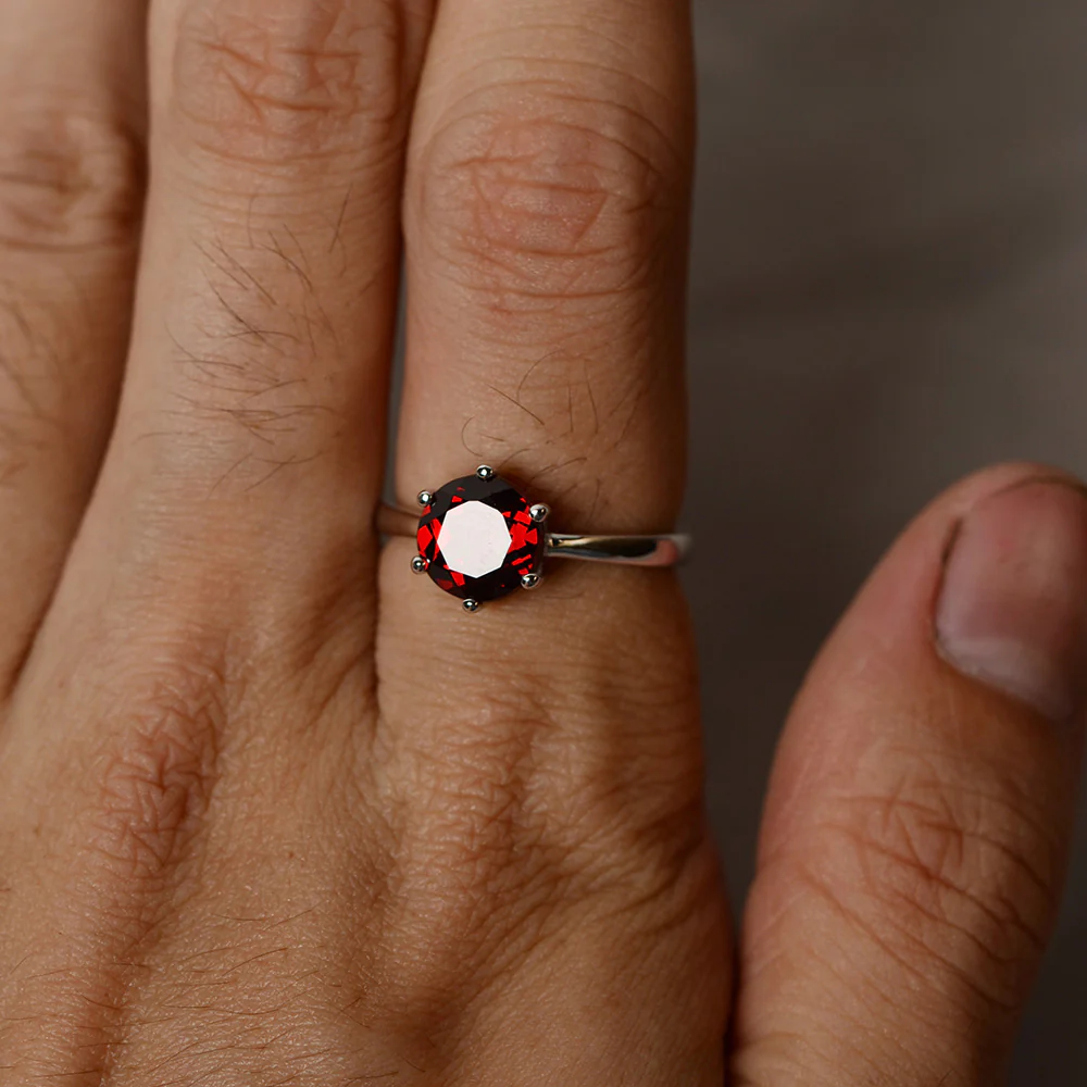 Six Prong Garnet Solitaire Ring - Image 3
