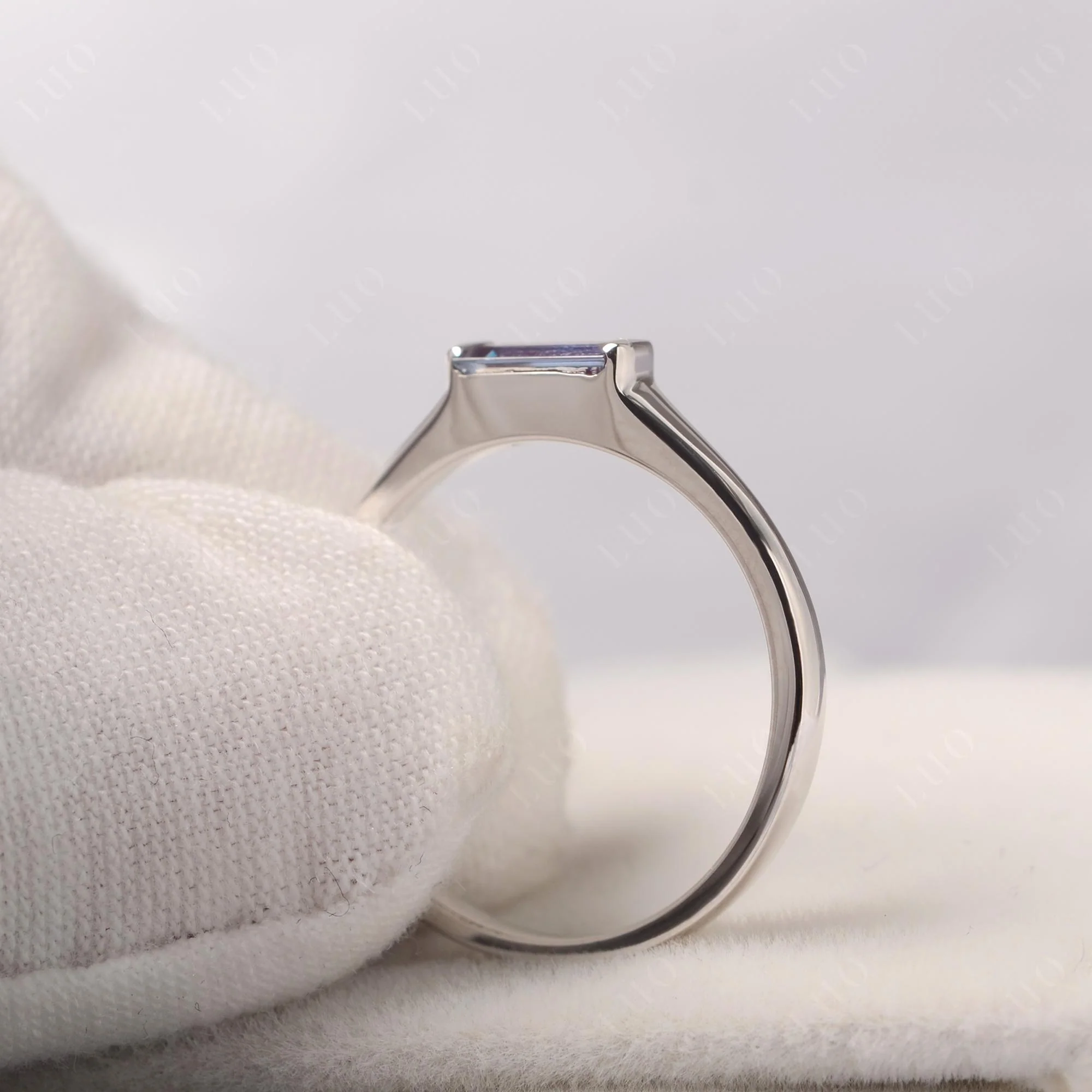 Alexandrite Baguette Ring - Image 13