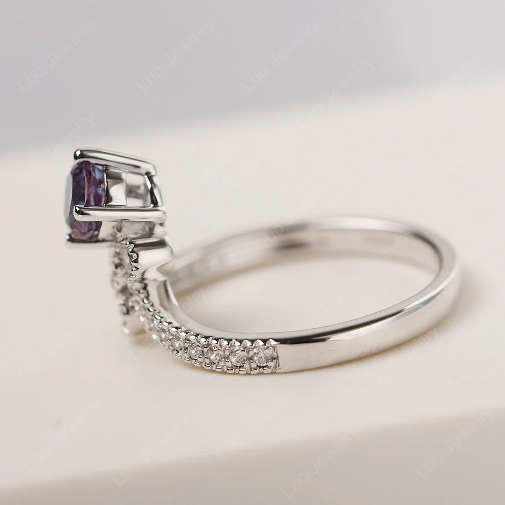 Alexandrite Milgrain Bridal Ring Set - Image 3