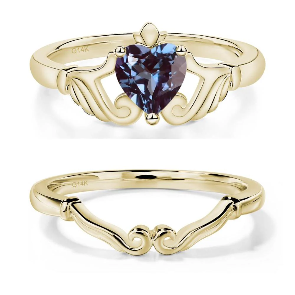 Heart Shaped Alexandrite Claddagh Ring - Image 15