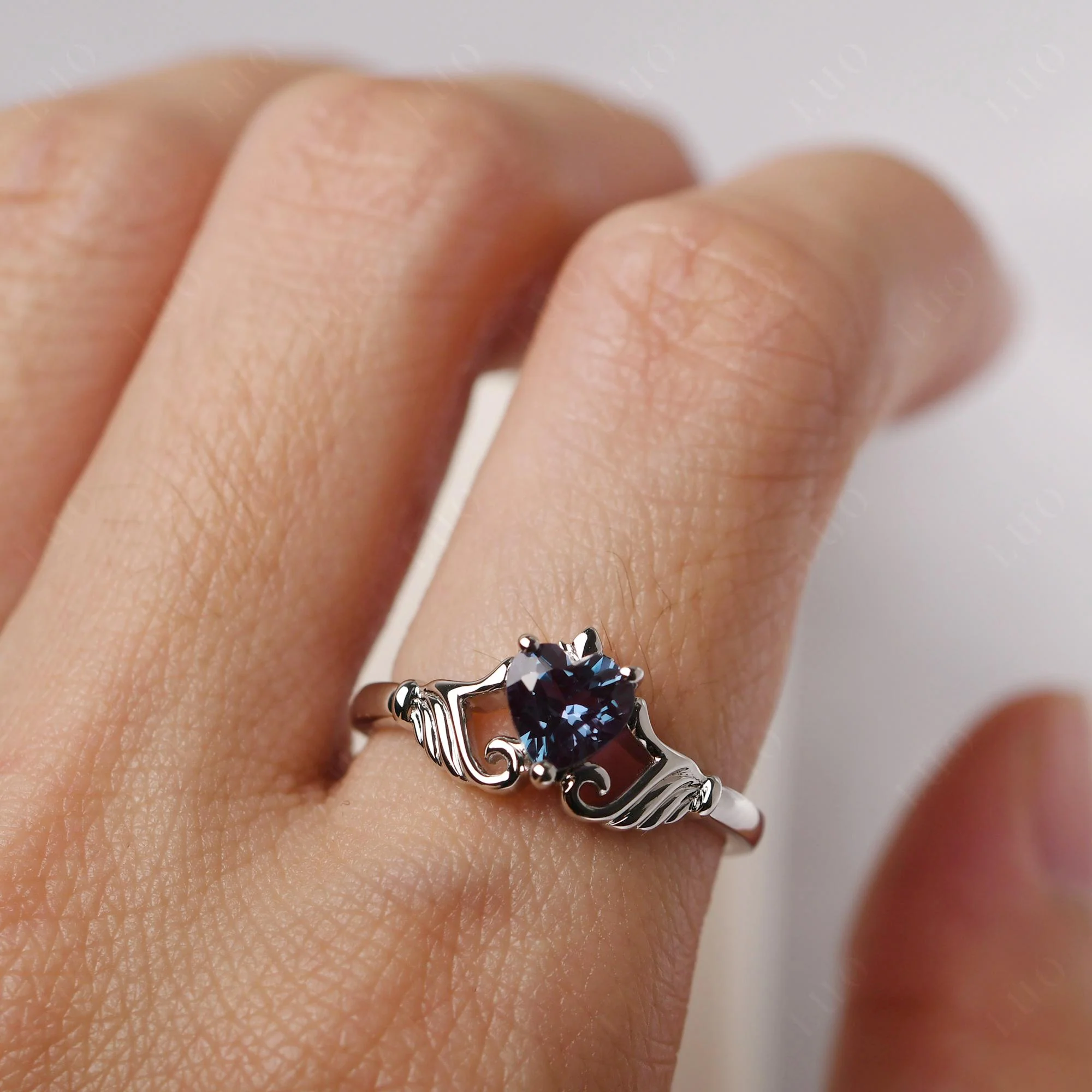 Heart Shaped Alexandrite Claddagh Ring - Image 33