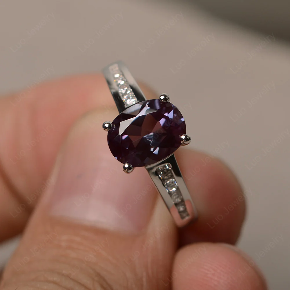 Classic Oval Alexandrite Engagement Ring
