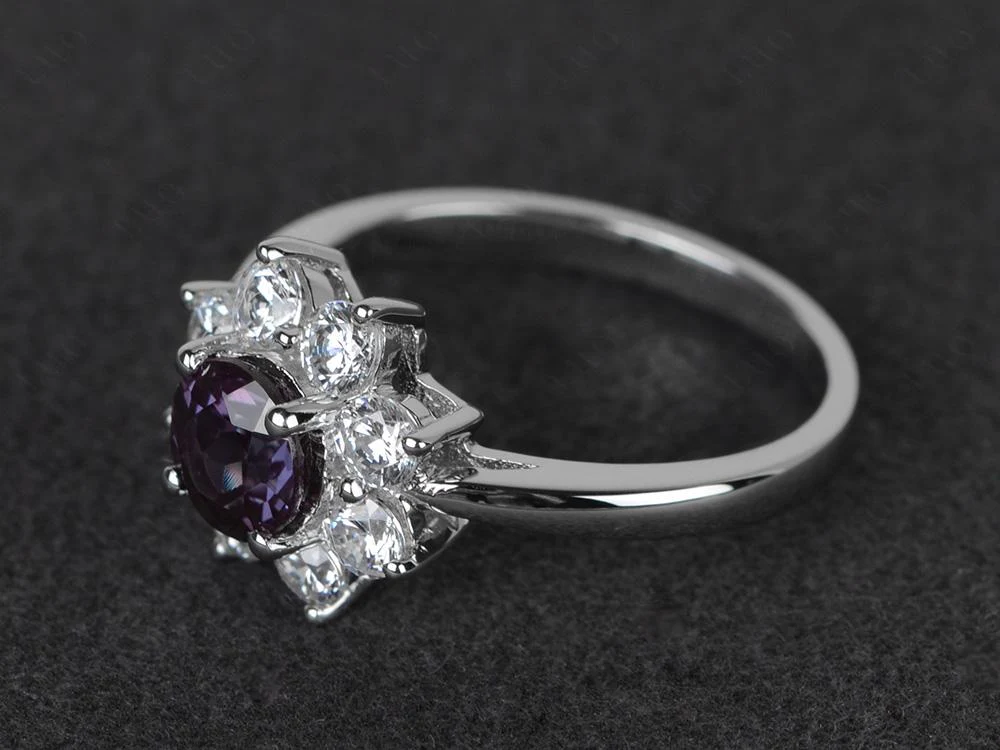 Alexandrite Sunburst Engagement Ring - Image 30