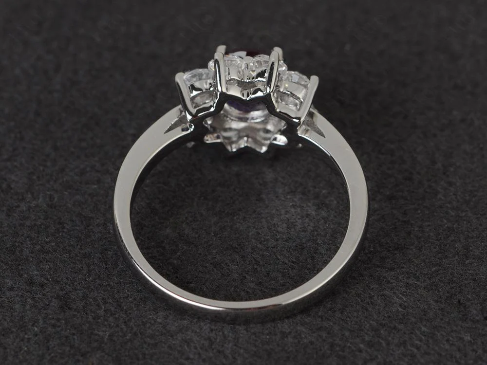 Alexandrite Sunburst Engagement Ring - Image 31