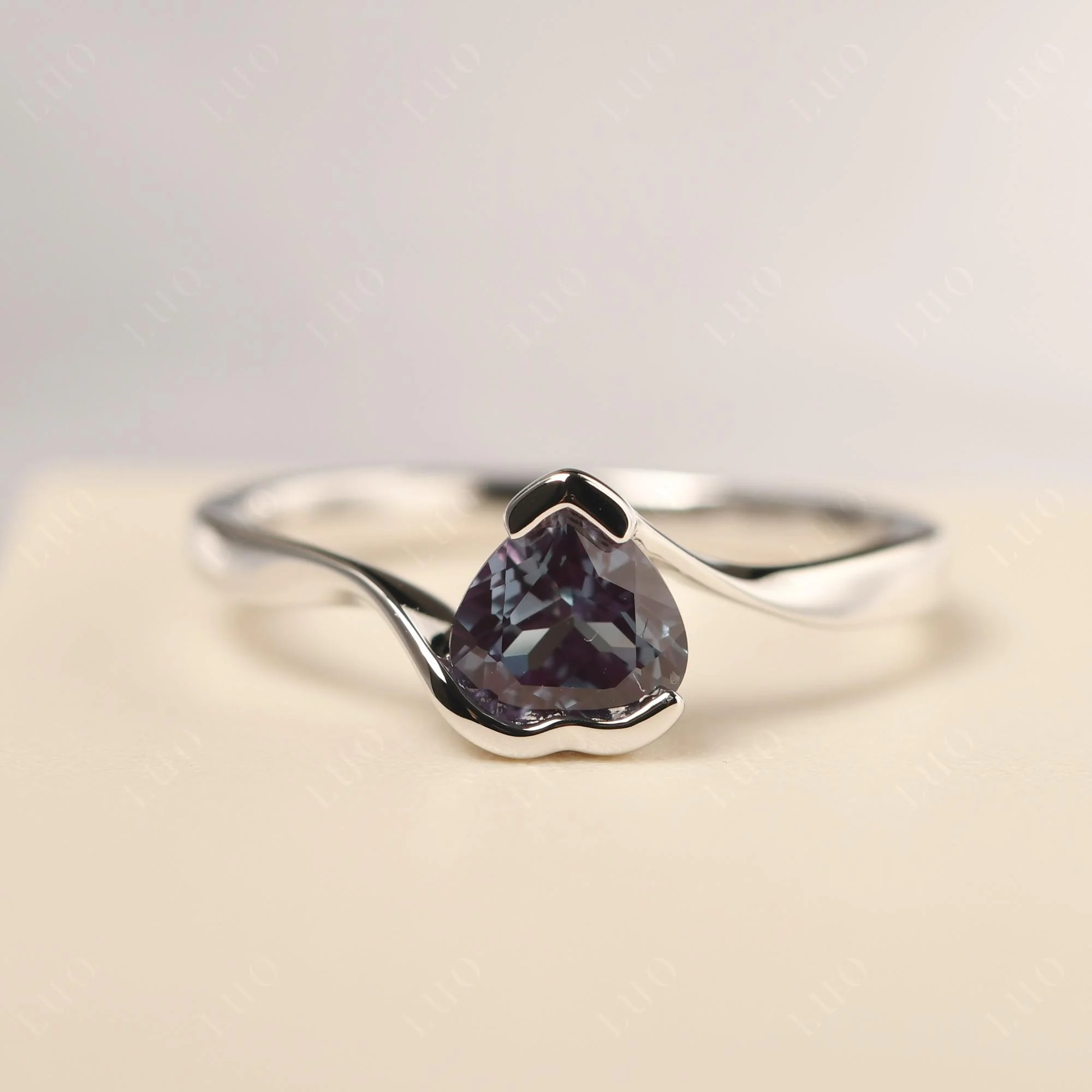 Heart Alexandrite Solitaire Engagement Ring - Image 10