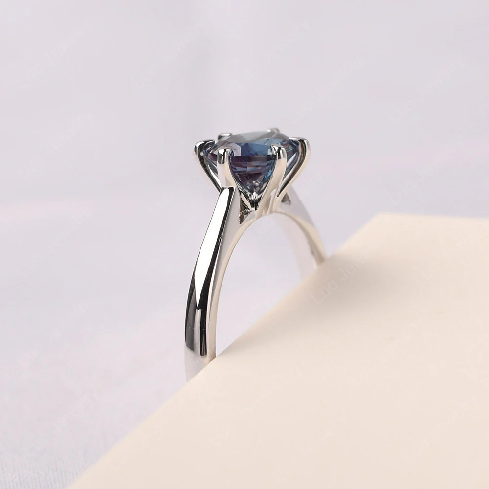 Alexandrite 6 Prong Oval Engagement Ring - Image 4