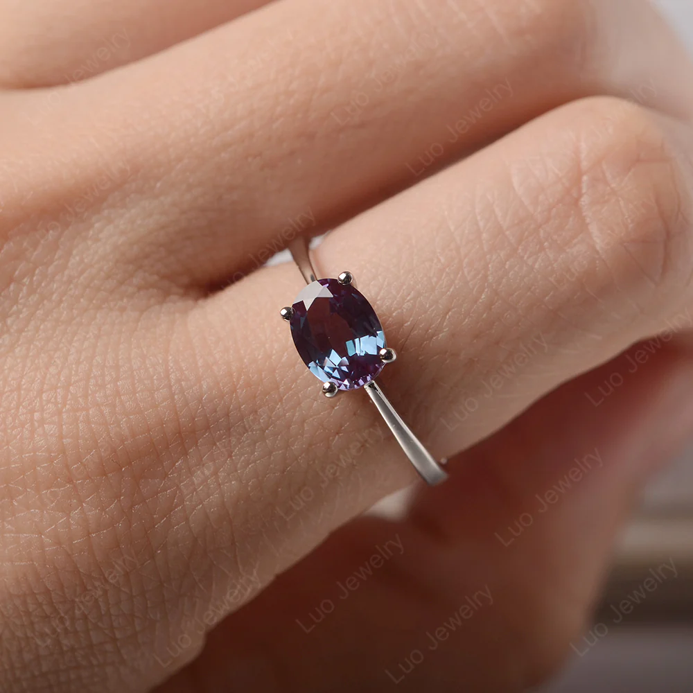 Alexandrite Oval Solitaire Engagement Ring - Image 5
