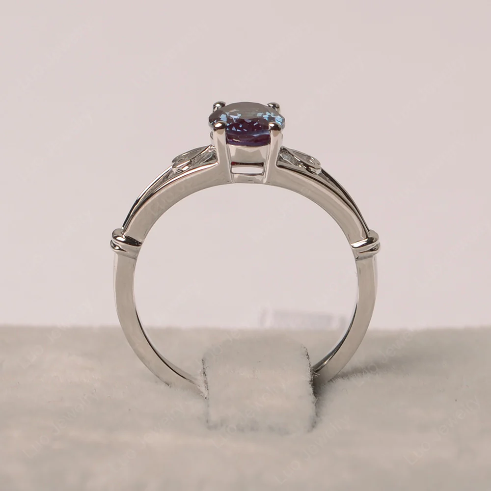 Alexandrite Oval Cut Solitaire Engagement Ring - Image 2