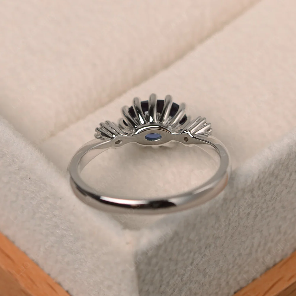 3 Stone Vintage Alexandrite Mothers Ring - Image 3