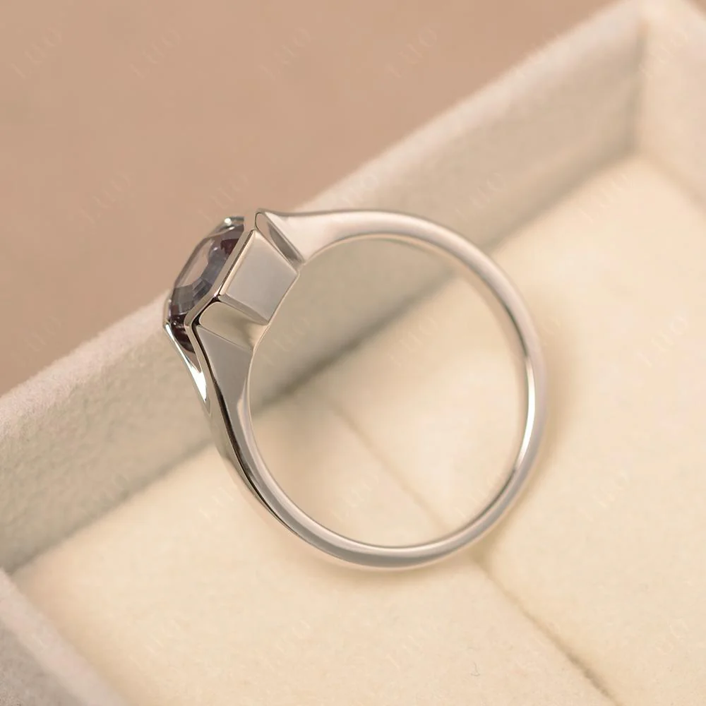 Asscher Cut Alexandrite Ring - Image 32