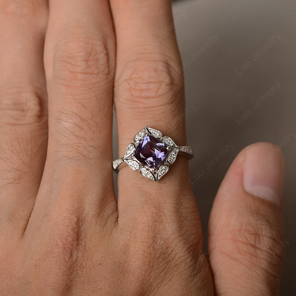 Alexandrite Ring Cushion Cut Kite Set - Image 4