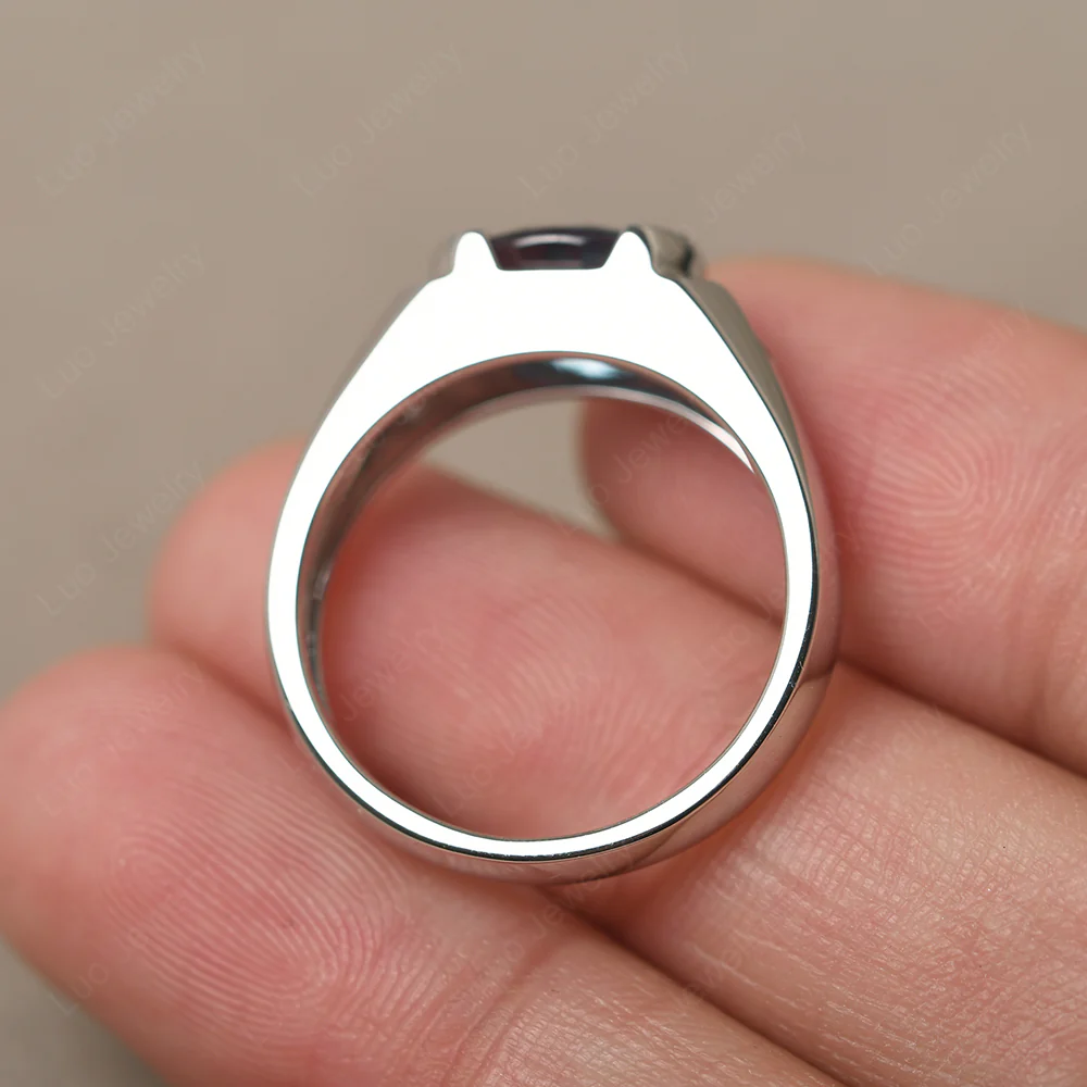 Oval Alexandrite Horizontal Unisex Ring - Image 3