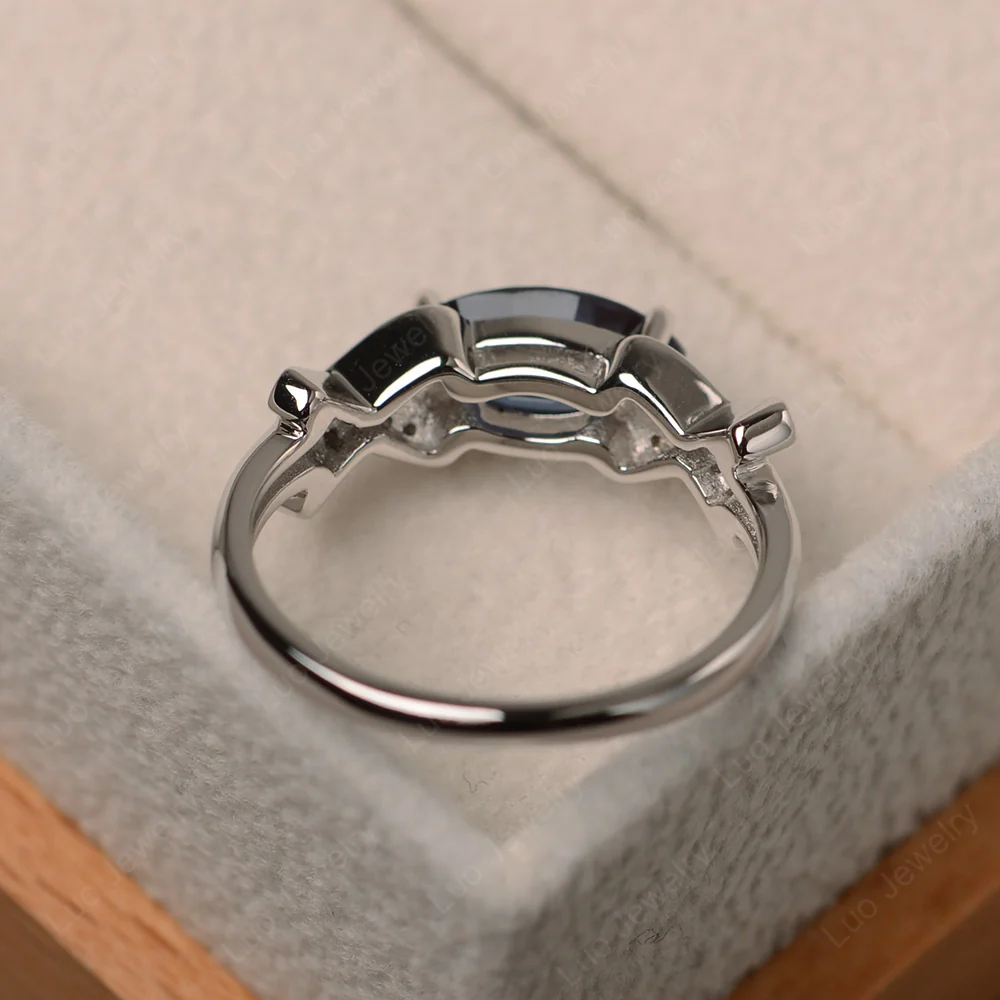 Alexandrite East West Criss Cross Ring - Image 3