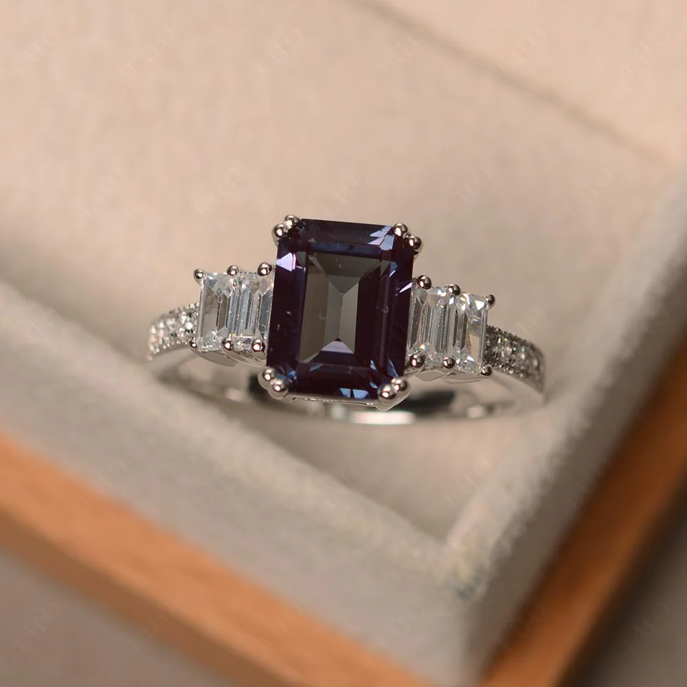 Emerald Cut Alexandrite Milgrain Ring - Image 29