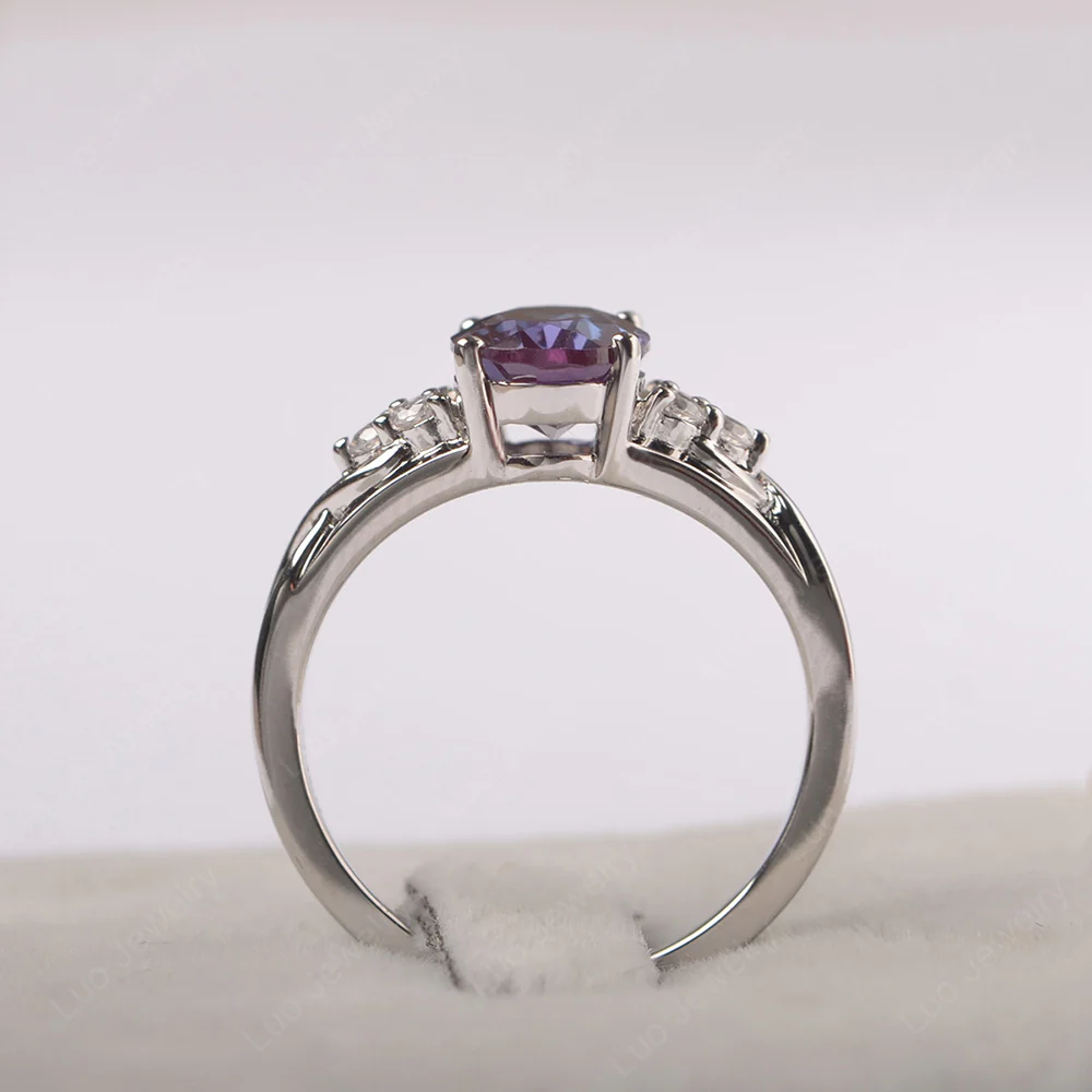 Oval Alexandrite Twist Engagement Ring - Image 3