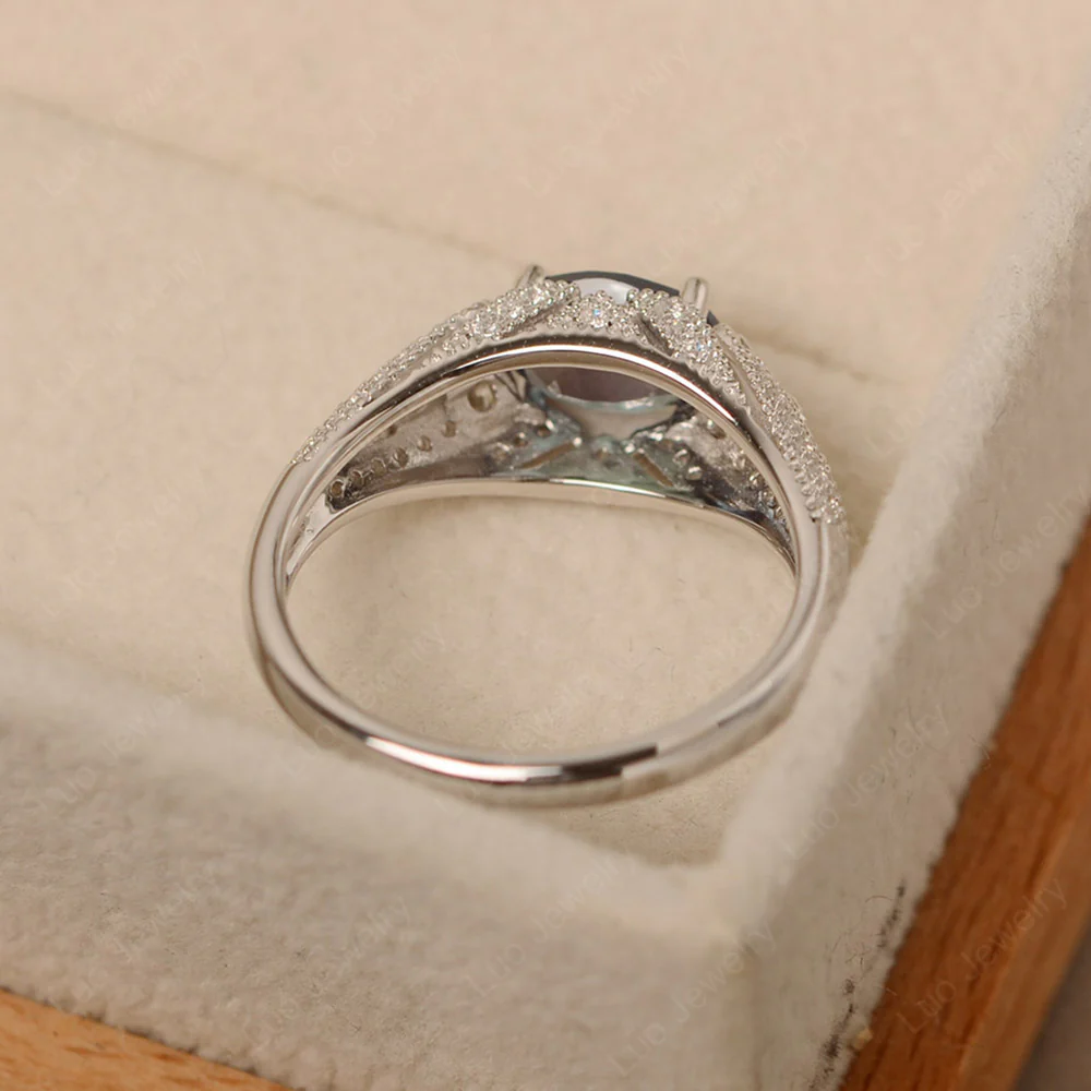 Vintage Horizontal Oval Cut Alexandrite Ring - Image 4