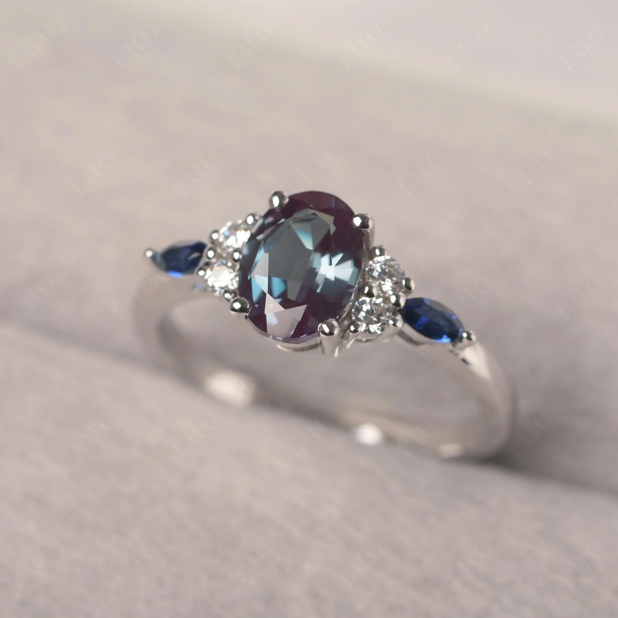 Simple Oval Alexandrite Engagement Ring - Image 31