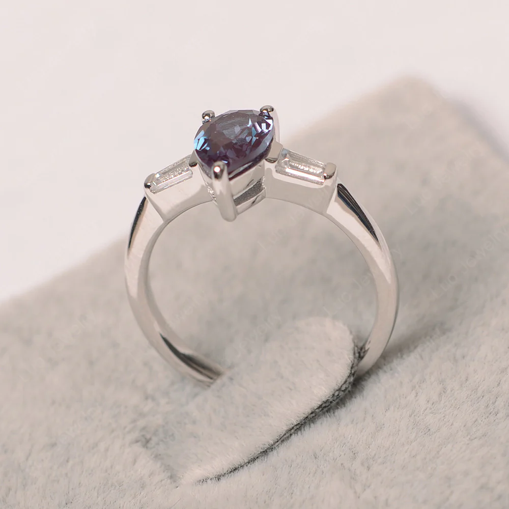 Teardrop Alexandrite Ring - Image 3