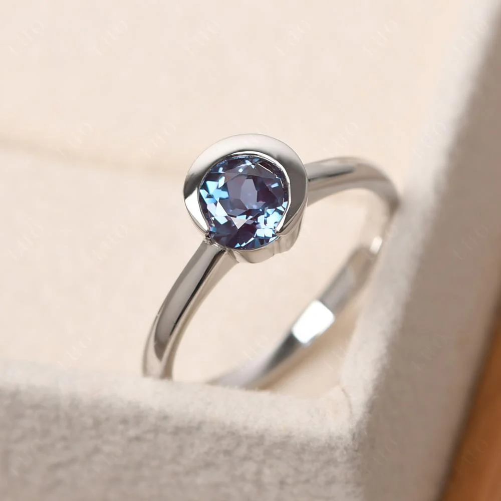 Alexandrite New Moon Bezel Ring - Image 11