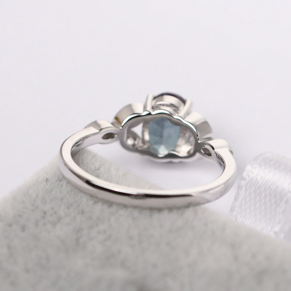 Oval Celtic Alexandrite Ring - Image 3