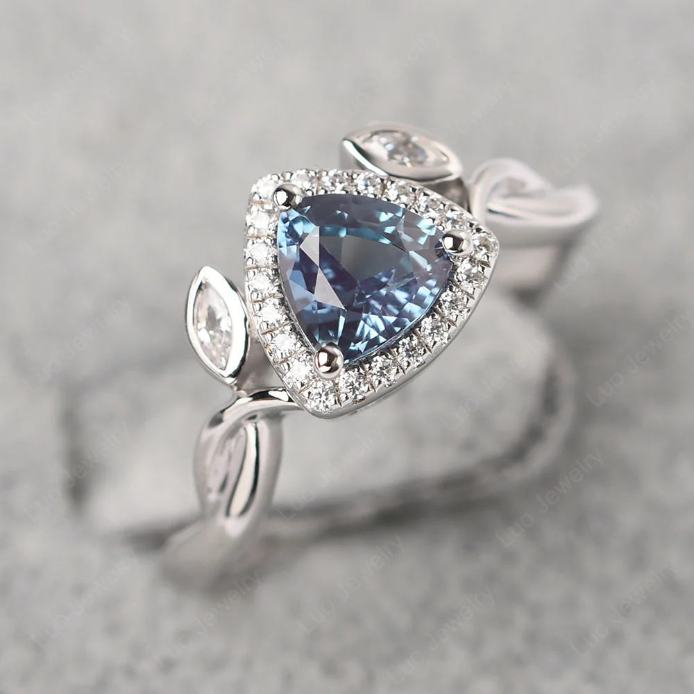 Trillion Cut Alexandrite Art Deco Ring - Image 3