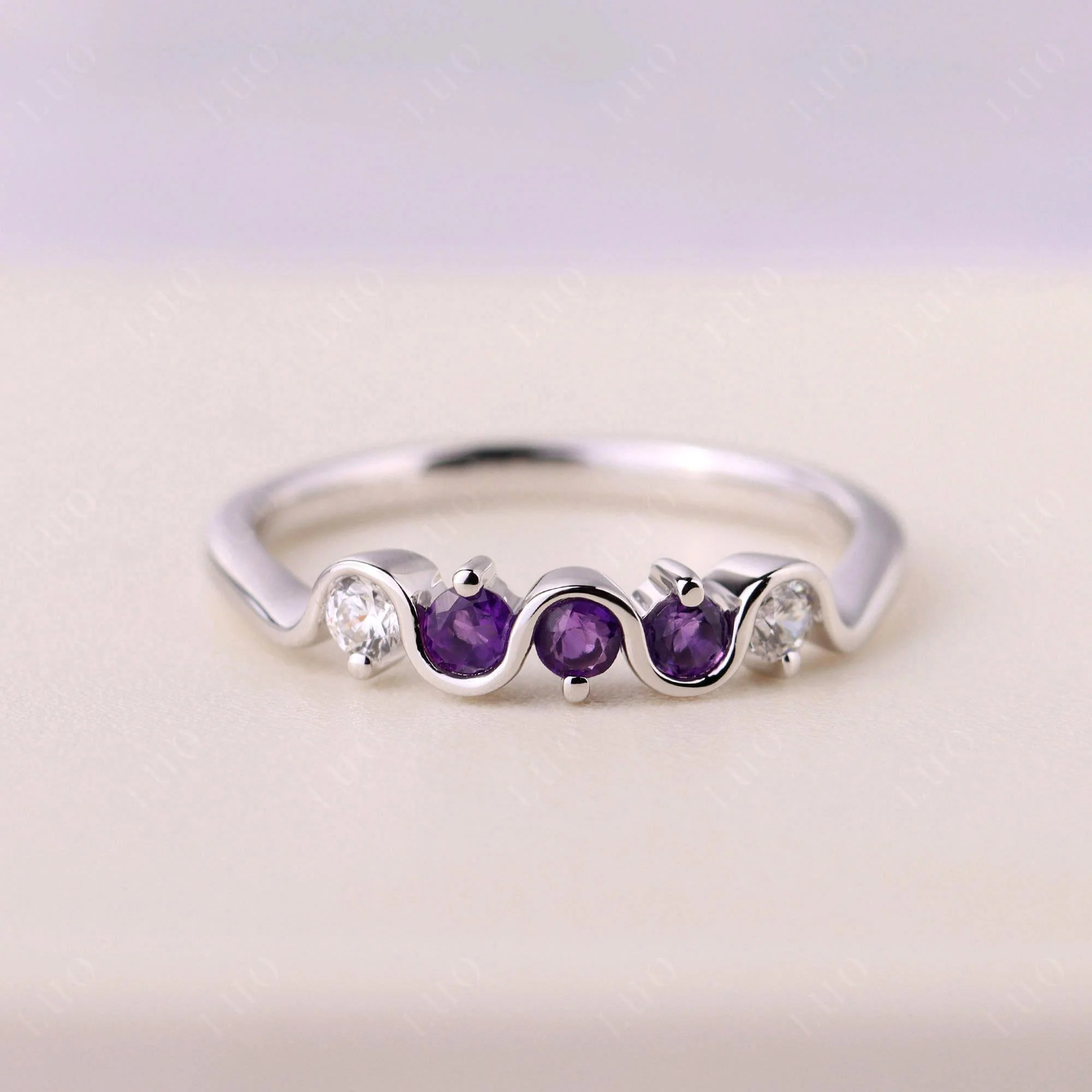 Amethyst Band Ring - Image 10