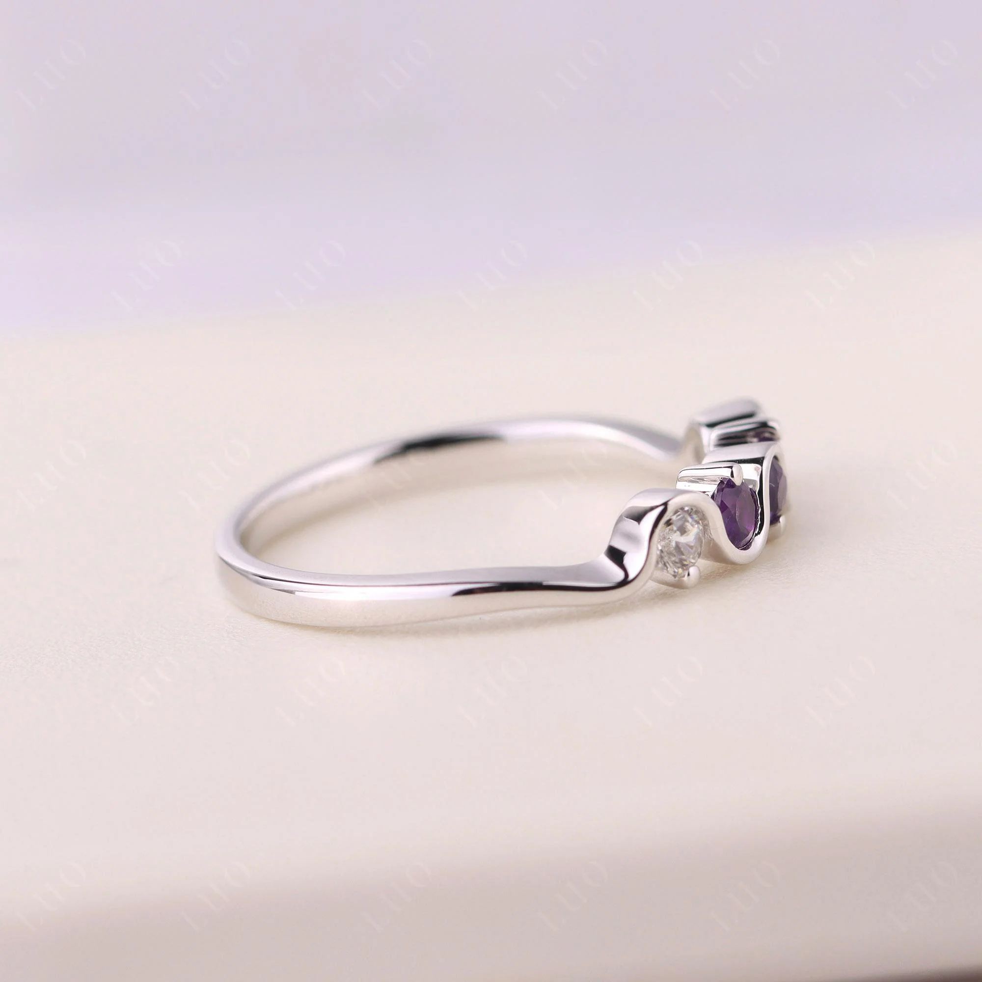 Amethyst Band Ring - Image 13