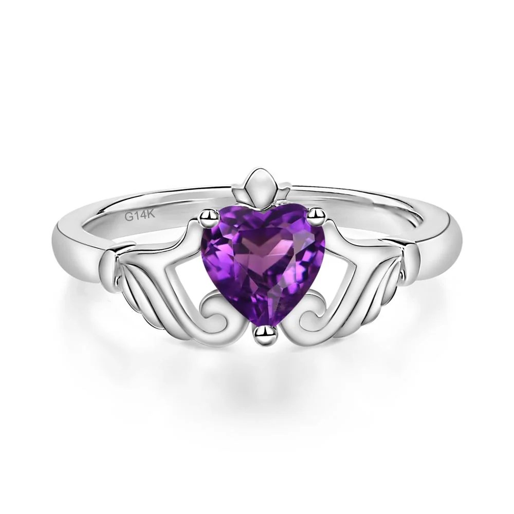 Amethyst Claddagh Ring - Image 3