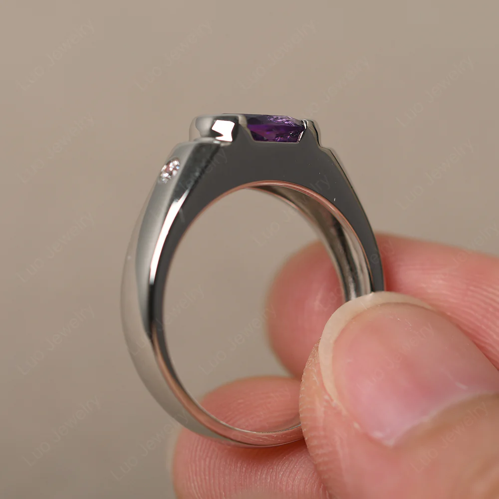 Oval Amethyst Horizontal Unisex Ring - Image 4