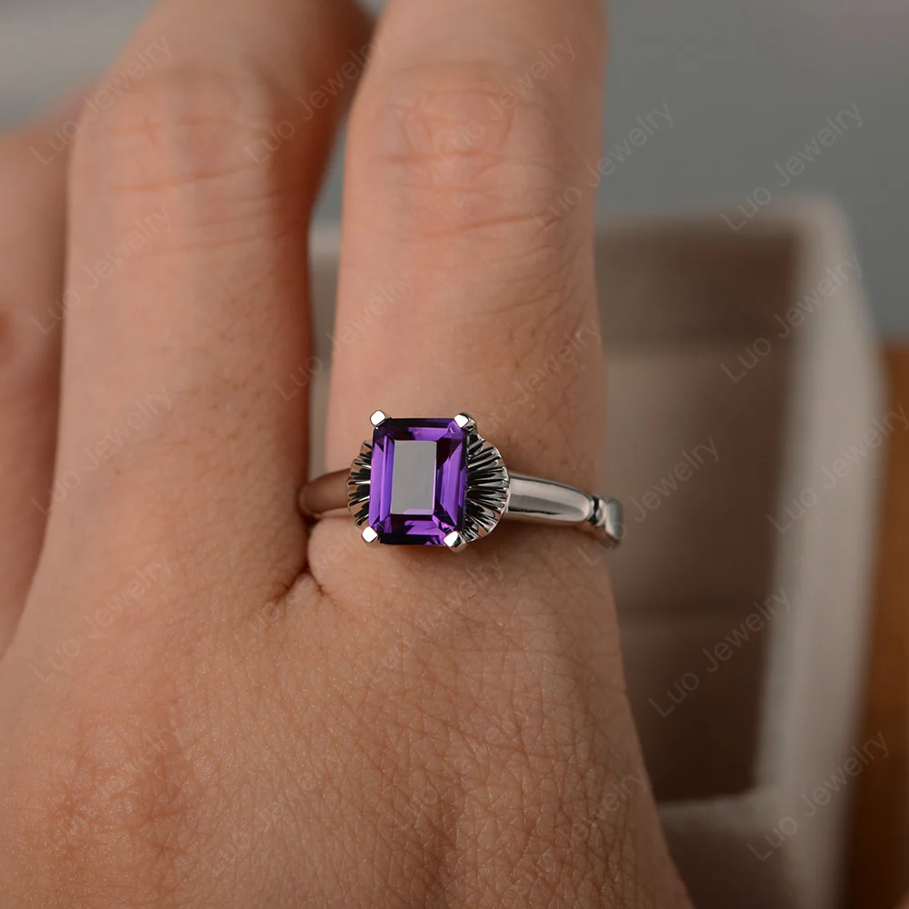 Vintage Style Amethyst Solitaire Ring - Image 5