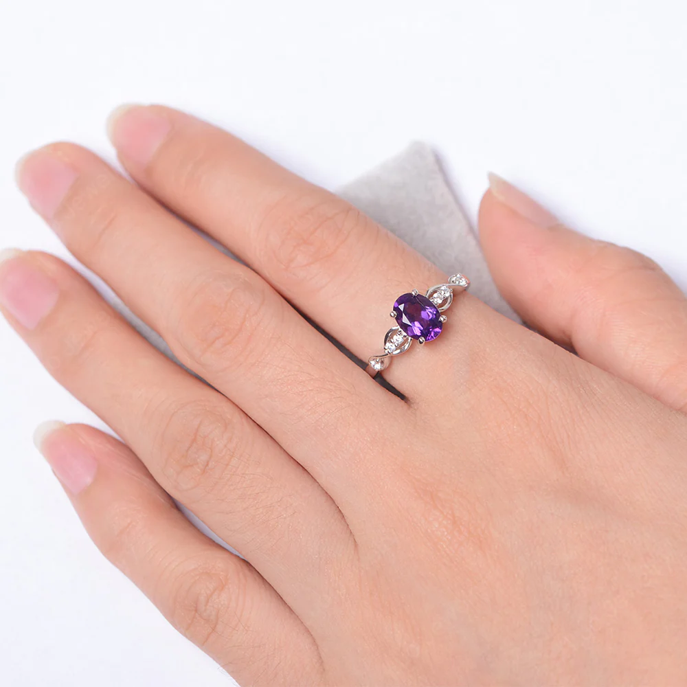 Oval Amethyst Infinity Engagement Ring - Image 4