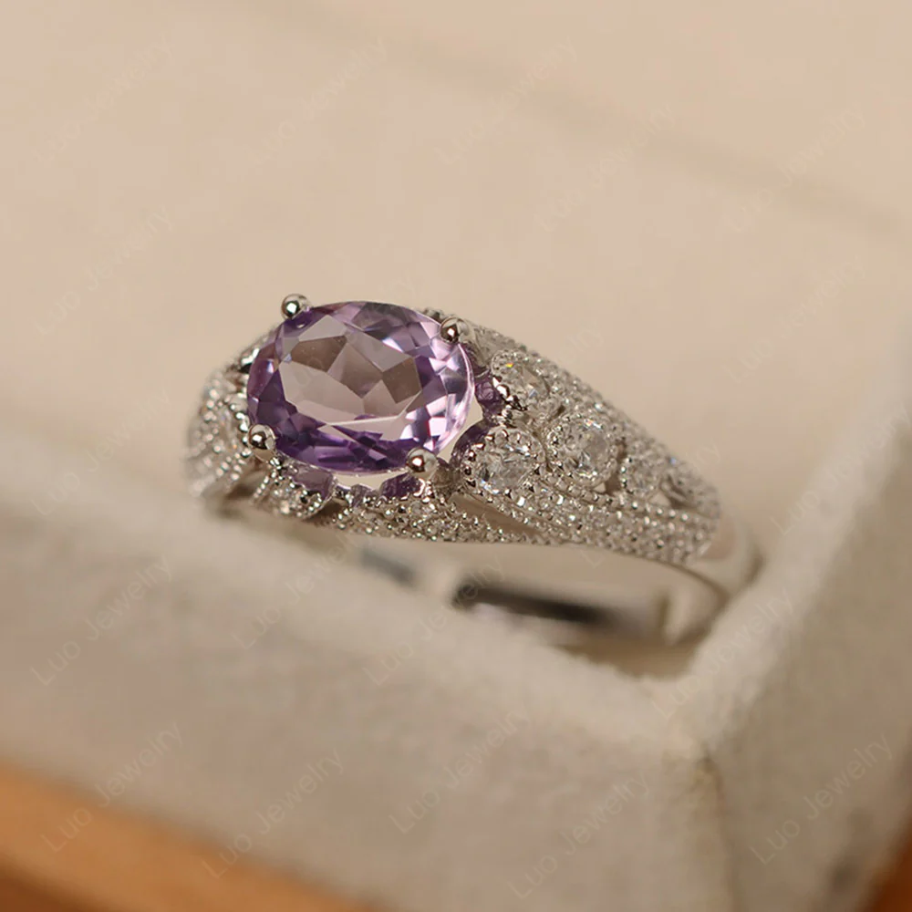 Vintage Horizontal Oval Cut Amethyst Ring - Image 3