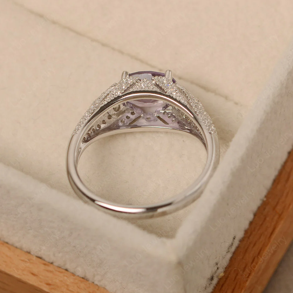 Vintage Horizontal Oval Cut Amethyst Ring - Image 4