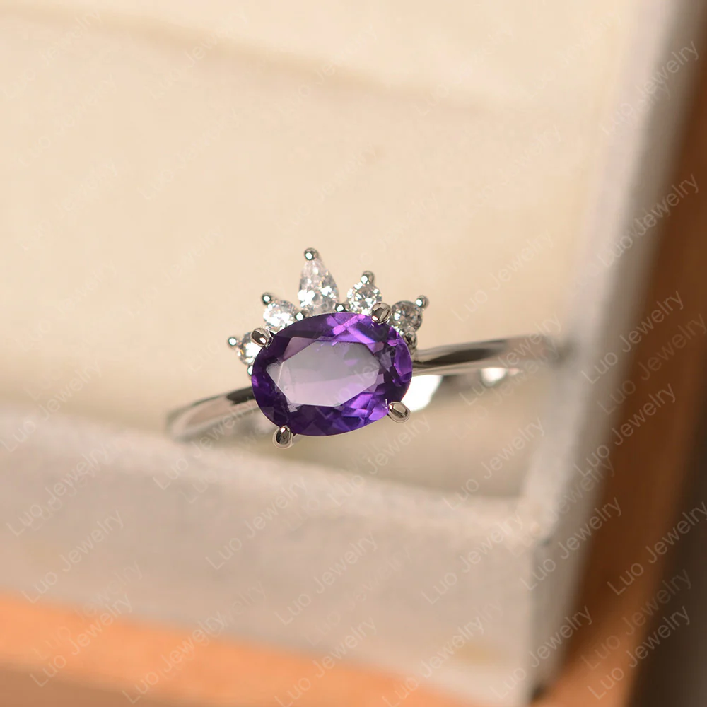 Half Sunburst Oval Amethyst Ring