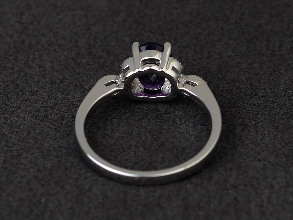 Oval Amethyst Leaf Engagement Ring - Image 3
