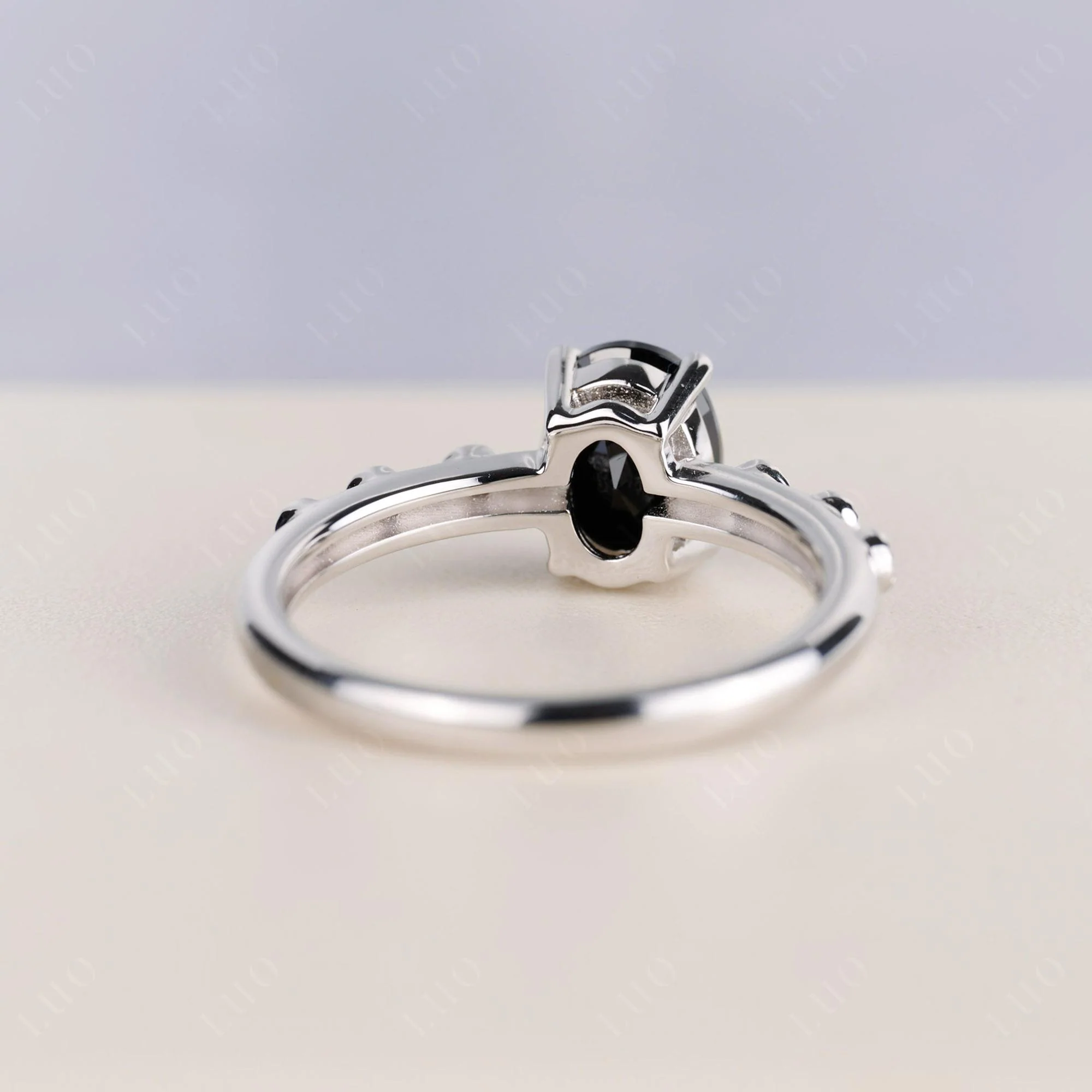 Antique Oval Cut Black Spinel Ring - Image 4