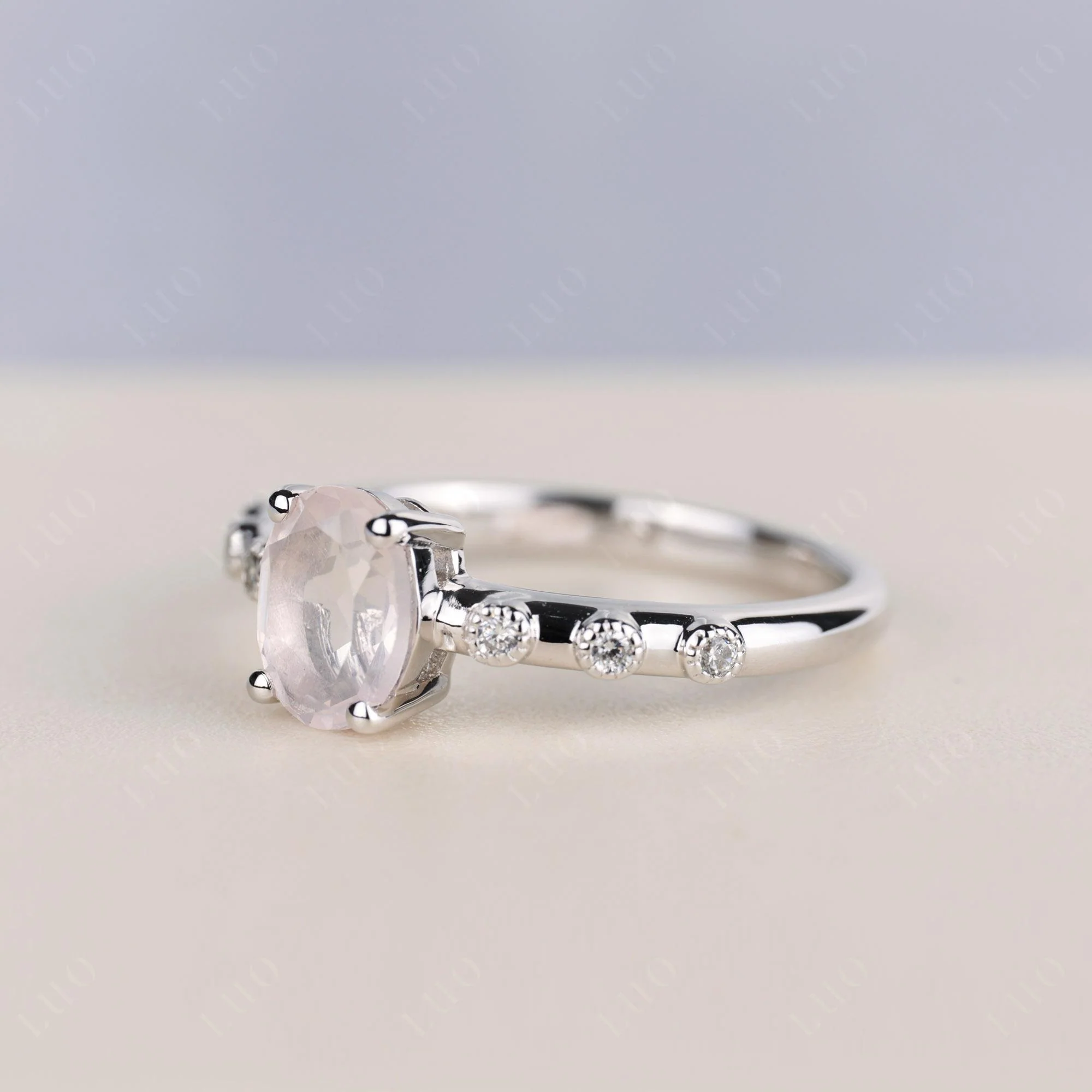 Antique Oval Cut Rose Quartz Ring - Image 2