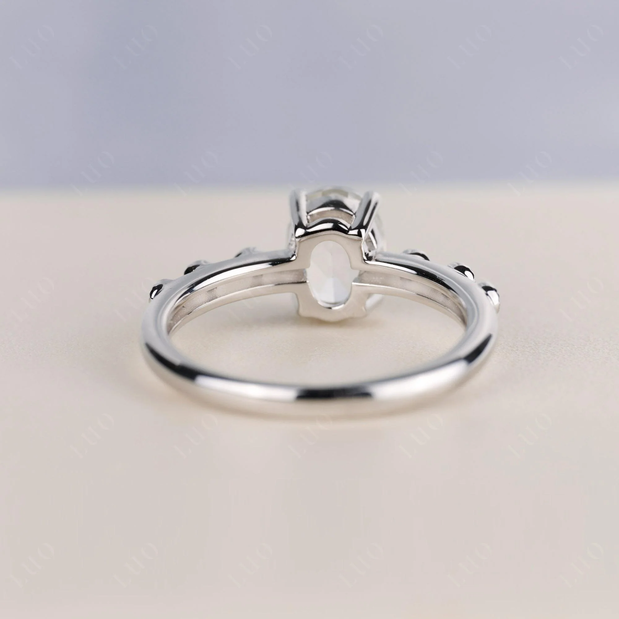 Antique Oval Cut White Topaz Ring - Image 4