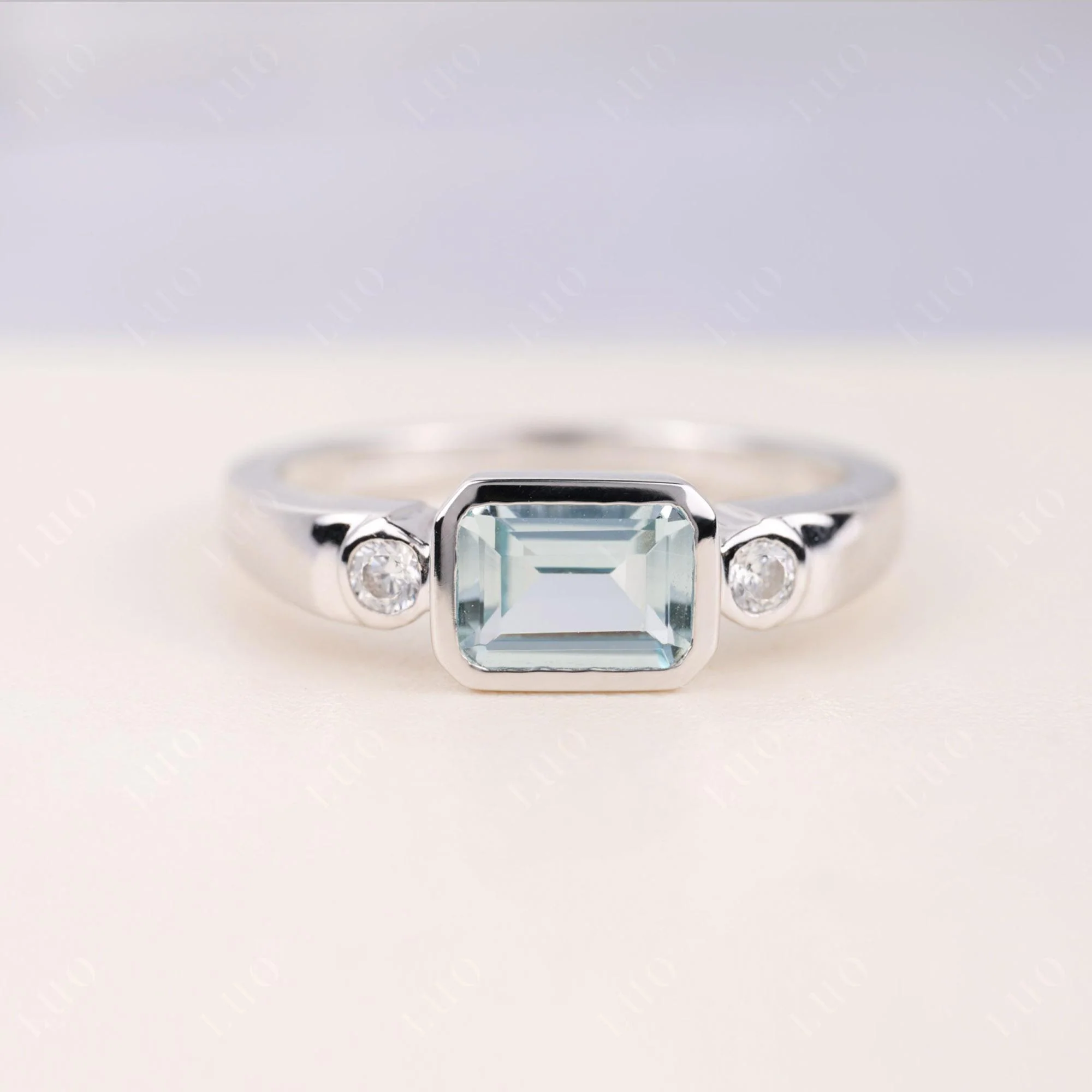 Antique Style Aquamarine East West Ring