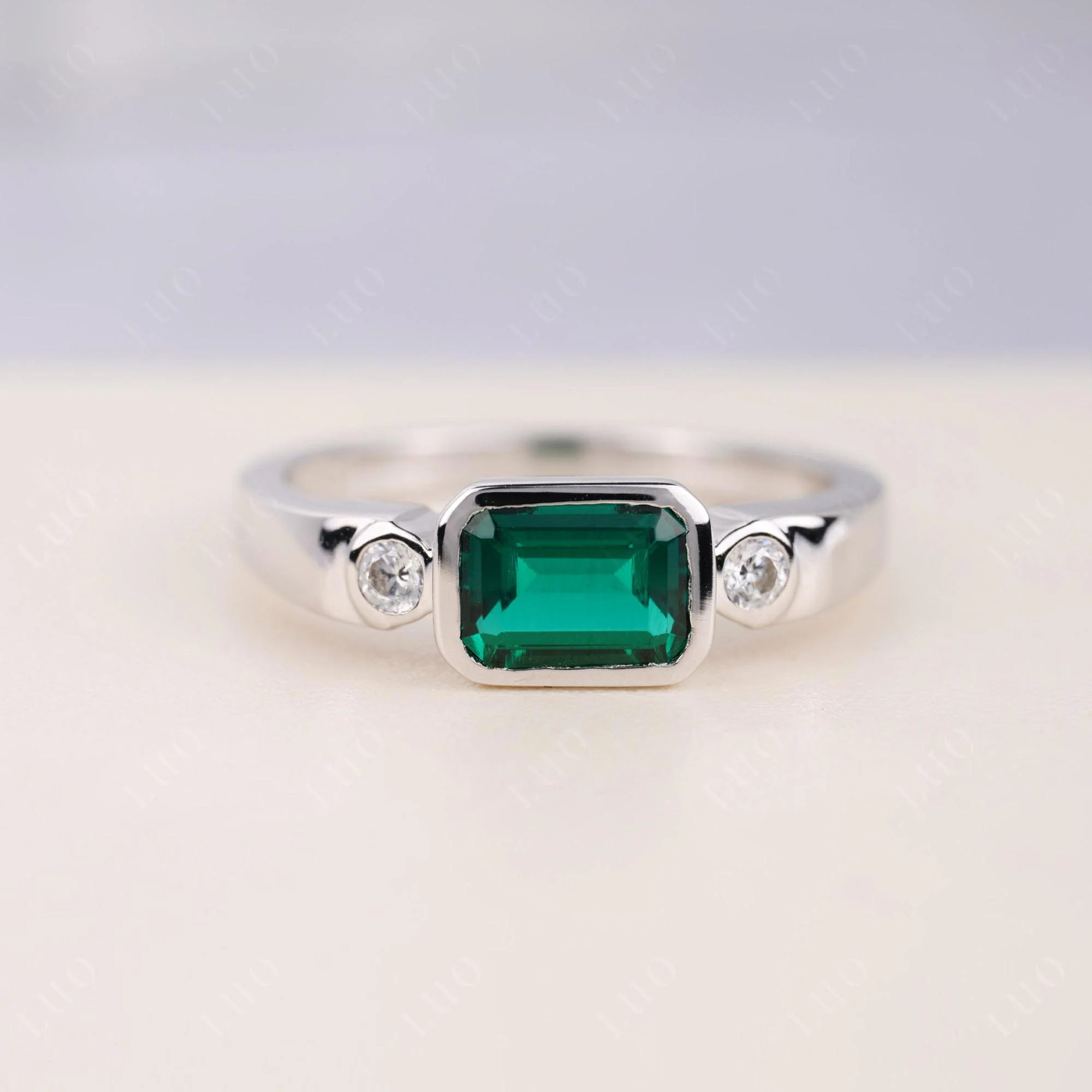 Antique Style Emerald East West Ring