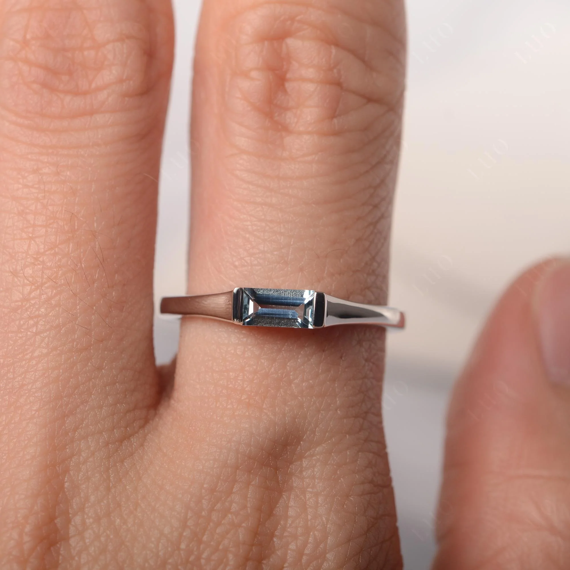 Aquamarine Baguette Ring - Image 14