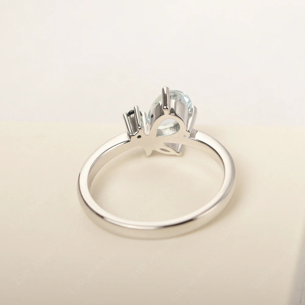 Aquamarine Bee Engagement Ring - Image 3